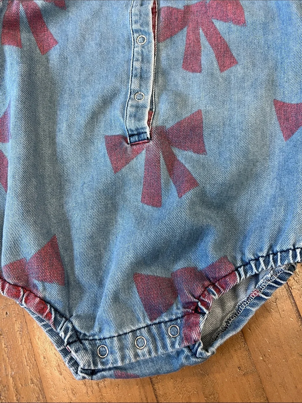 Wynken now printed denim bubble romper 2T ribbon Jean one piece